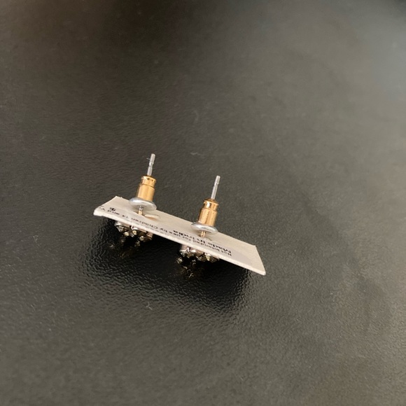 Gold Tone Stylish Stud Earrings in Silver Plated Metal - Picture 3 of 3